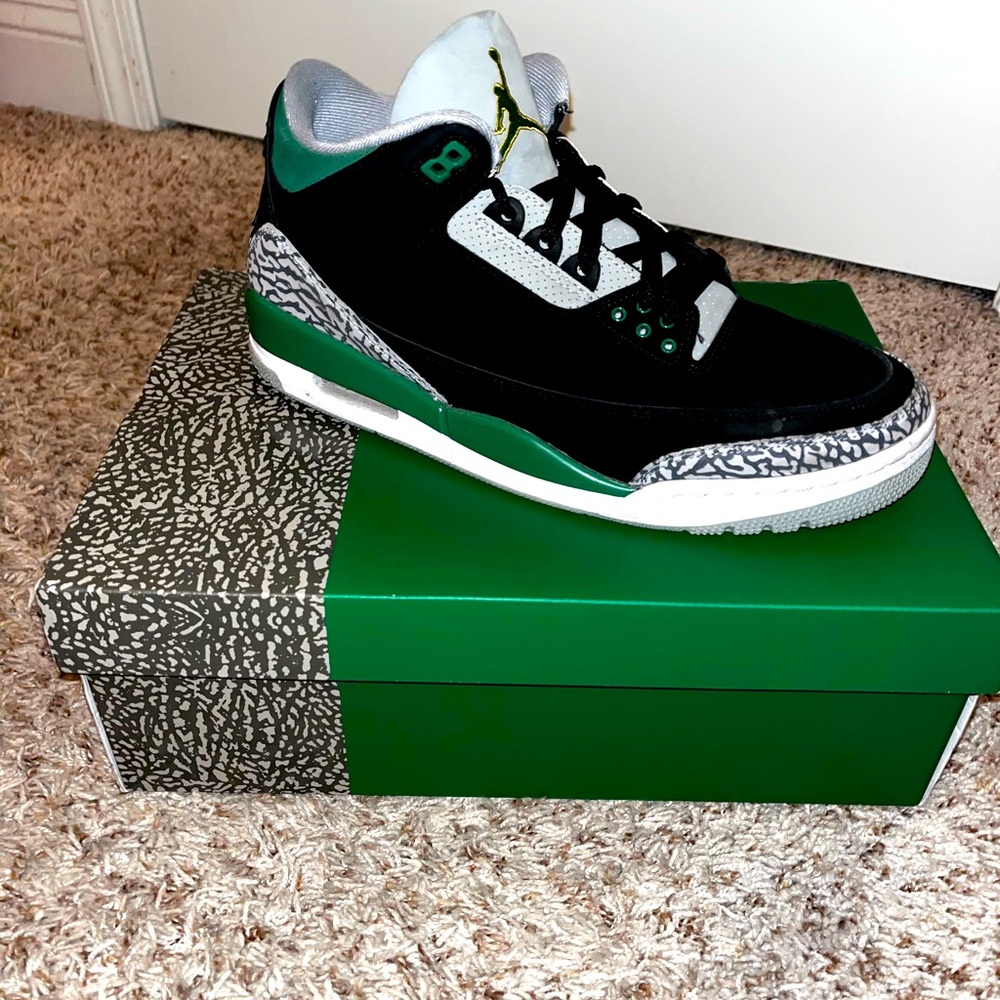 Jordan pine green 3s worn 5 times